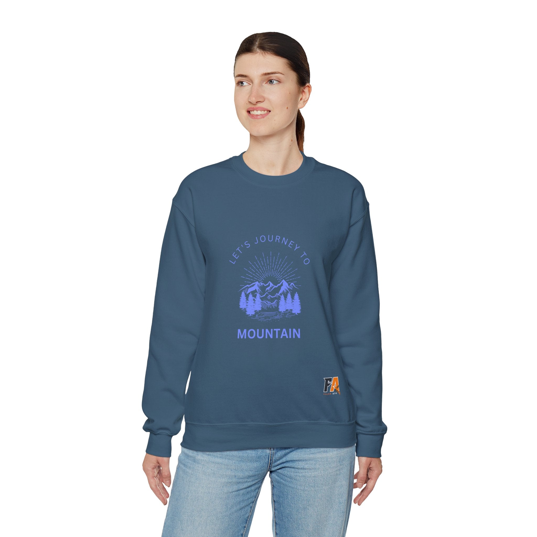 Green Illustrated Mountain Sweatshirt